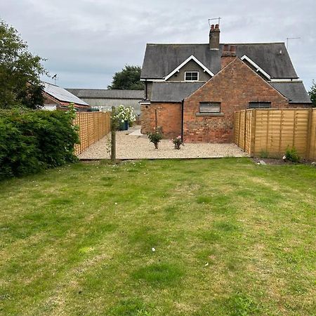 Villa 2 Main Street, Lissett Driffield Exterior foto